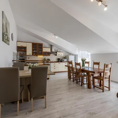 House Krishto Trogir
