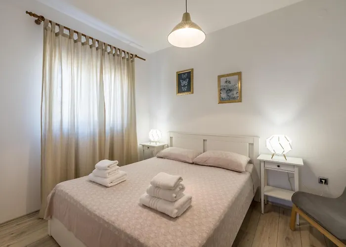Apartman Krishto *